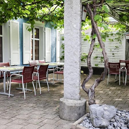 Niederuzwil Hotel Loewen מראה חיצוני תמונה