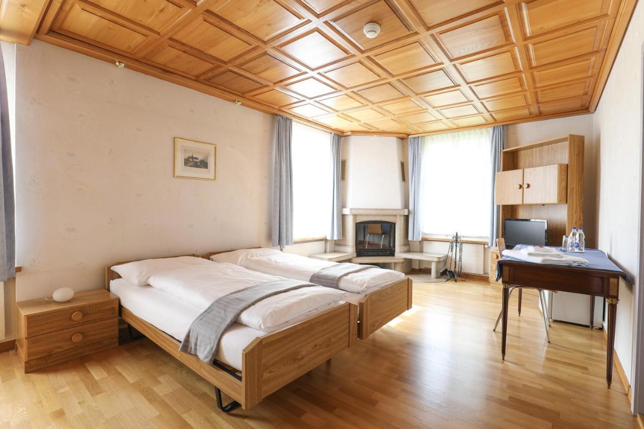 Niederuzwil Hotel Loewen מראה חיצוני תמונה